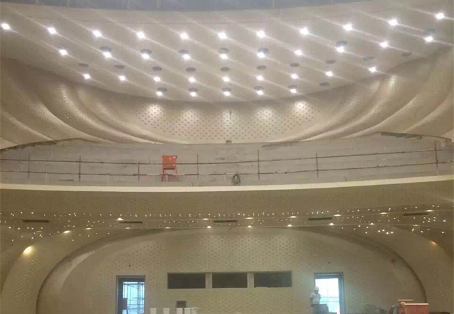 GRG穿孔吊顶